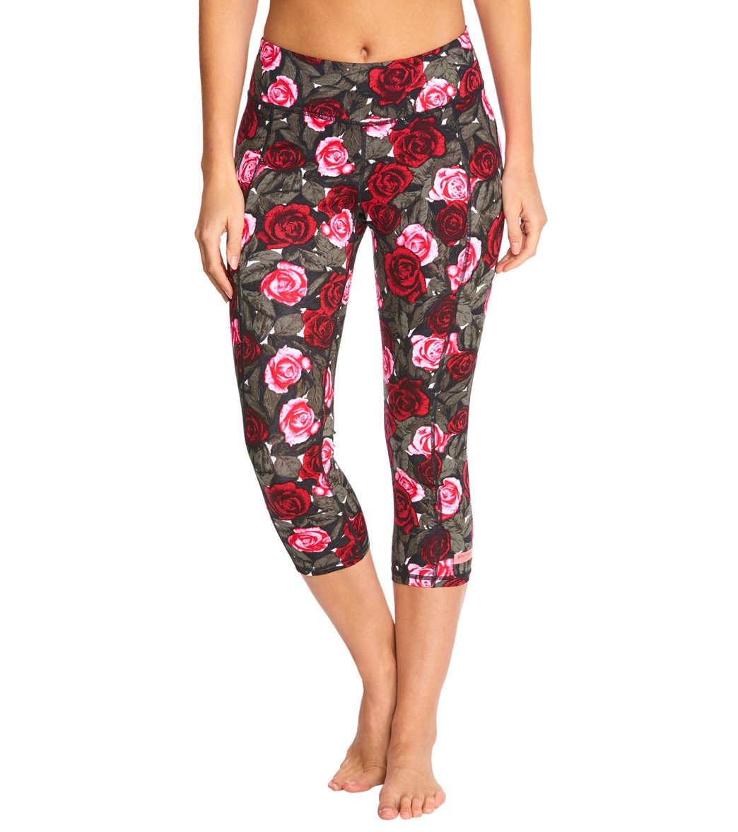 Betsey Johnson Performance Romantic Rose Printed Yoga Capris